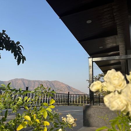 The Green Gate Resort Mulshi Bagian luar foto