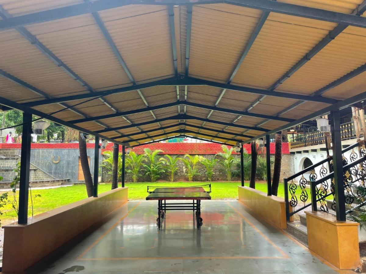 The Green Gate Resort Mulshi Bagian luar foto