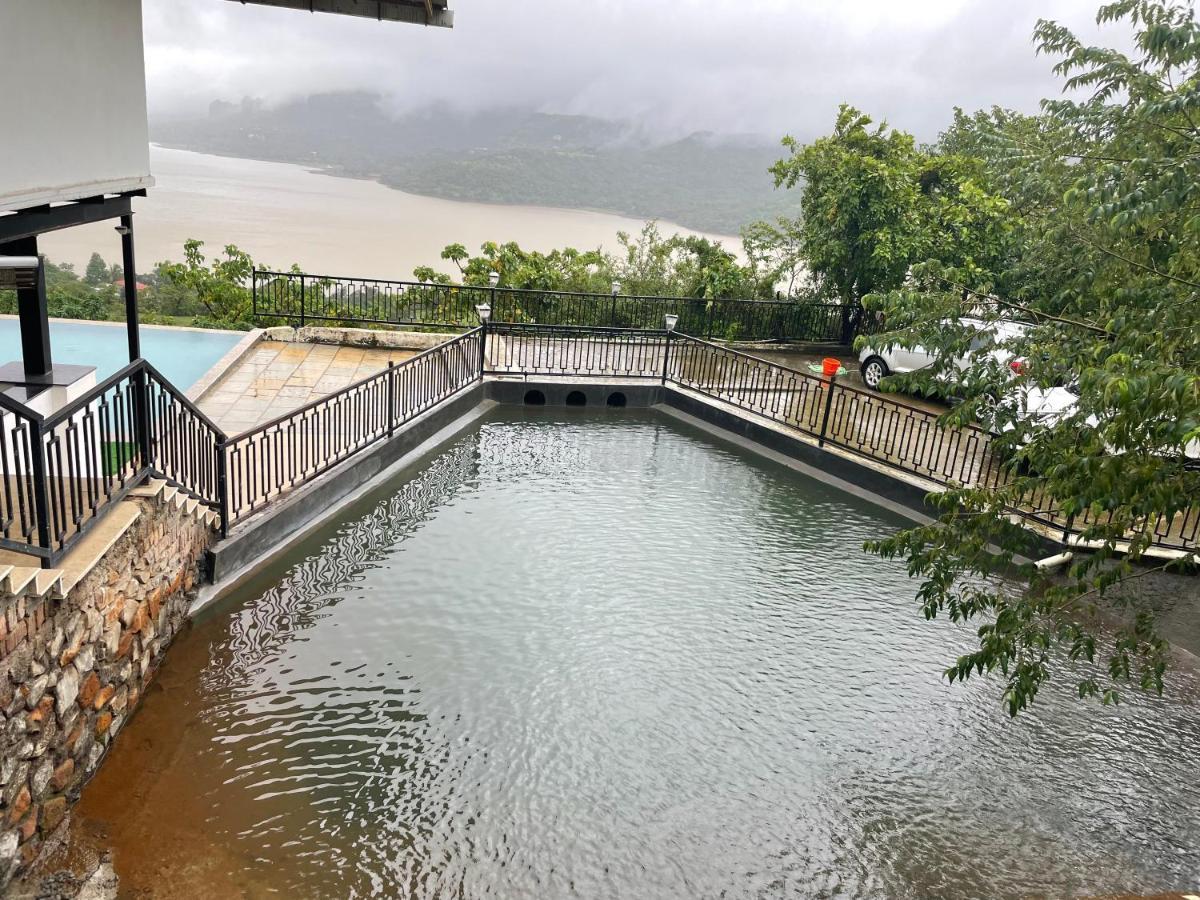 The Green Gate Resort Mulshi Bagian luar foto