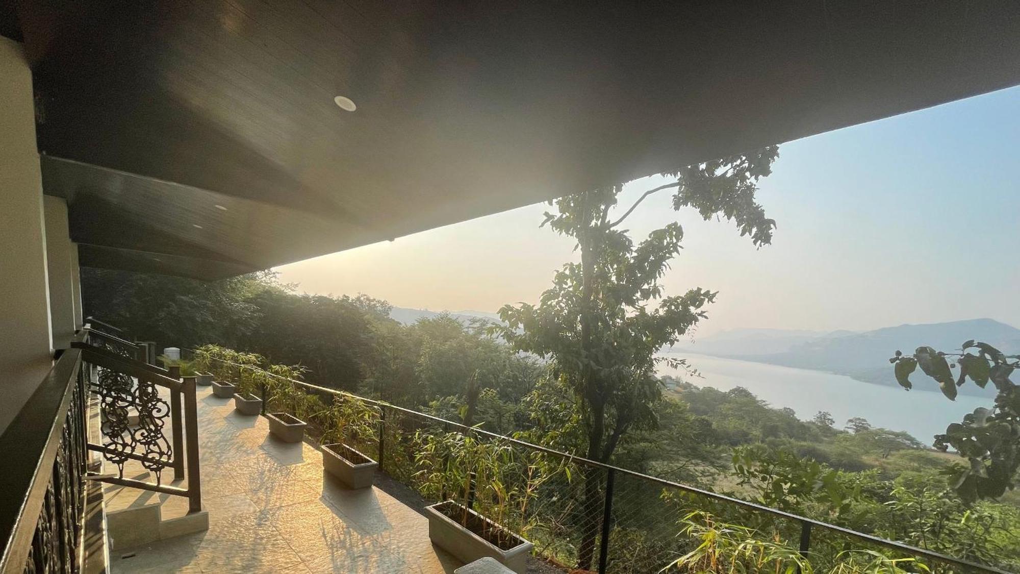 The Green Gate Resort Mulshi Bagian luar foto